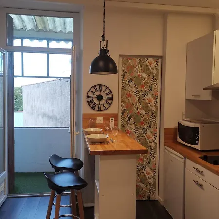 A 2 Pas Du Centre-ville Apartment